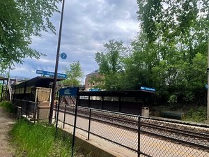 Metra Adds New Trains To UP-North Line As New Edgewater Station Opens