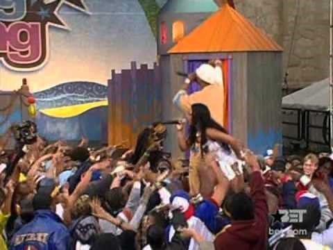 Lil' Kim - The Jump Off (Live)