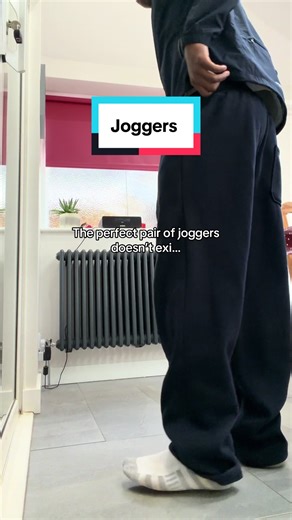 So much better than cuffed 💀 #joggers #navy #streetwear #uncuffedjoggers #baggyjoggers