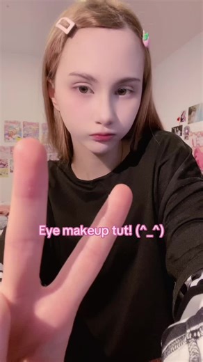 Makeup Tutorial: Jirai Kei Inspired Eye Look