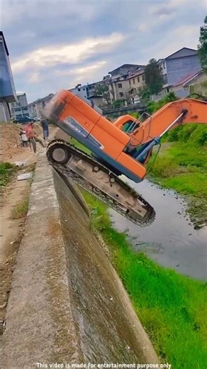 JCB Excavator Legendary Fail 😂🔥 | When Machines Go Wrong