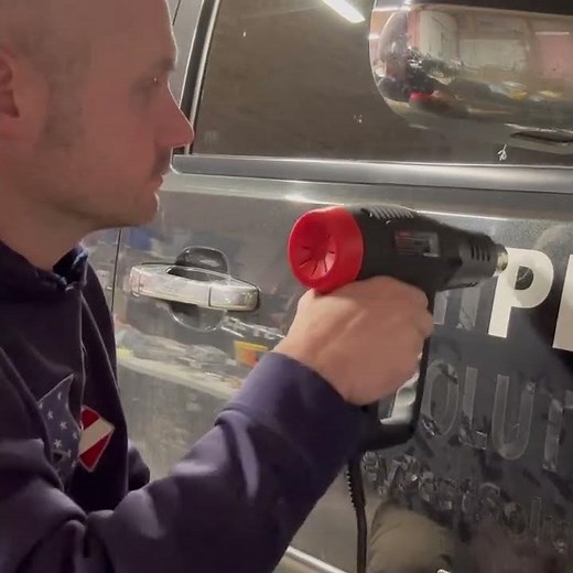 Removing Vinyl Lettering Off Of A Truck