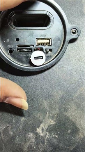 Bluetooth speaker charging port repair, charging jack kaise lagaen only Rs.10