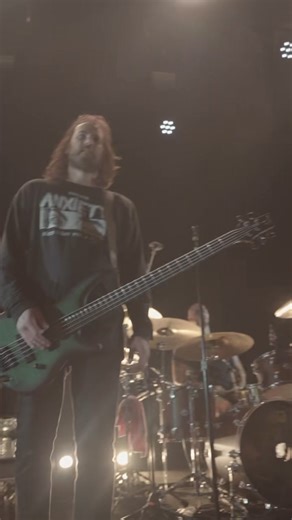 CARBOMB 📹: @stumuffins | The Acacia Strain