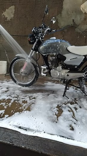 How to Clean Your Honda Motorcycle Effectively