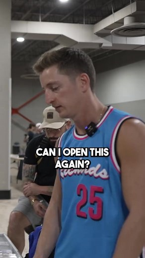 44K views · 283 reactions | $5,000 Sports Card Negotiation for LEBRON AUTO  #sportscards #kingofthekards #cardshow | King of the Kards1 | Facebook