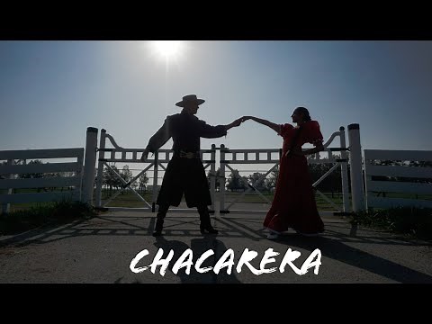 LA CHACARERA - Danza Tradicional Argentina bailada en una tranquera en el pueblo de Cañuelas.