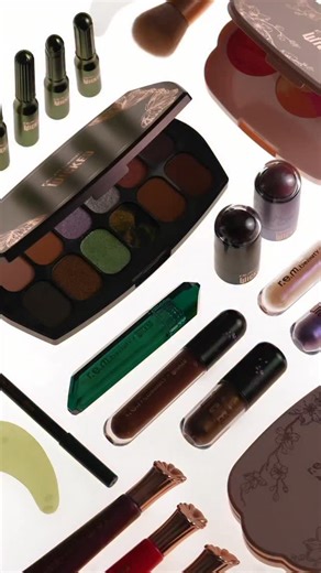 a touch of magic, designed by @arianagrande 🪄 ✩ ozian forest eyeshadow palette ✩ glinda makeup set ✩ elphaba makeup set ✩ poppy plumping lip gloss ✩ cherry blossom blush palette ✩ cherry blossom blush brush ✩ emerald city metallic eyeliner set ✩ so popular pH adaptive lip oil ✩ luxury beautification undereye masks shop the #rembeautyxwickedforgood collection now at rembeauty.com ✩ ̊ @wickedmovie only in theaters november 21st available now at rembeauty.com ✩ oct 3 @ultabeauty online ✩ oct 5 @ul