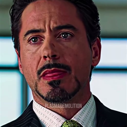 "Cheeseburger first" |Ironman eat