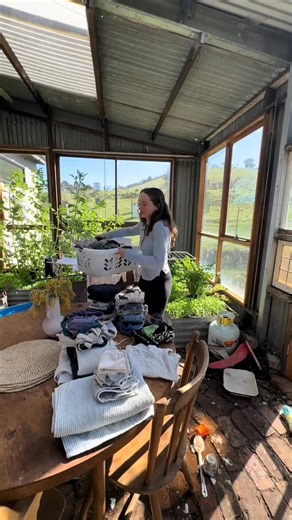 only one period in over four years 😅 when I shared about this phantom period thing on my stories I got so many responses! I had thought I was kind of crazy before then! 🥲 so now I’ve started seed cycling which at the very least will be good for my health but maybe could also help out my hormones? Especially as I’m weaning my baby this month! 👼🏼 have you heard of seed cycling before? 💗 #seedcycling #postpartum #hormoneimbalance | Priest Bakery