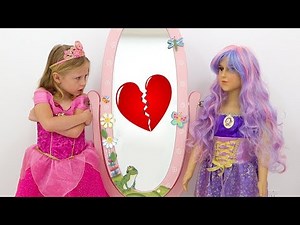 ستايسي وصديقتها اللباس للحزب