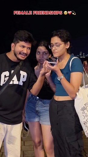 33K views · 43K reactions | Female friendship 凉Last Tak Zarur Dekhna 凉|| @km_kamlesh1 #dosti #Test #loyalty #friendship #love #girls #reels #randomgirl #girl #sosad #emotional #emotions #happy #trendingreels #reelsviral #viral #viralreels #reelsinstagram #trend #trending #reelkarofeelkaro #reelitfeelit #femalefriendship #lovestory #kmkamlesh #sad #loves #sadness #viralvideos #kmkamlesh #Kamlesh | KM Kamlesh | Facebook