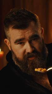 Is it hot in here, or is it just Chunky? We’re turning up the heat with @jason.kelce🔥🥣 #nfl #kelce #jasonkelce #eagles #nflfootball #chunkysoup | Chunky Soup
