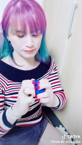 #髪色チェンジ #最高のワタシへ選手権 #日常をtikる #オリジナルネタ募集中 #女装 #アラカン