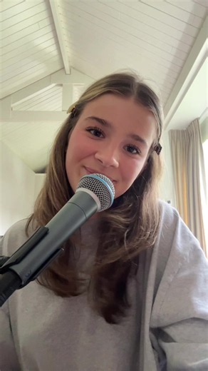 less - Olivia Rodrigo cover (piano vocal)