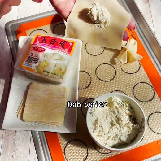 Wei-Chuan USA Creative Recipe! Crab Cheese Rangoon with Wei-Chuan USA Wonton Wrappers