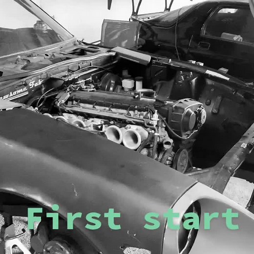 First start of the Rb25/26 with ITBs in my 76’ Datsun! #carsoftiktok #cartiktok #rb #rb25 #rb26 #datsun #vintagejdm #classicjdm #itbs #s30