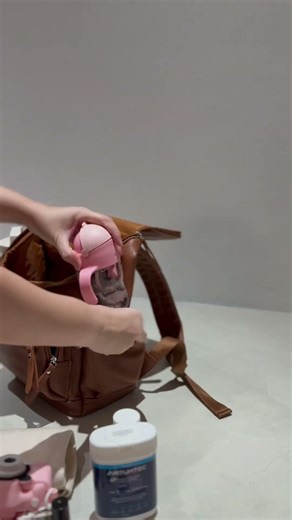 Which One Works Better for a Short Flight? |Kids Backpack vs Mini Backpack| OiOi Diaper Bag Review