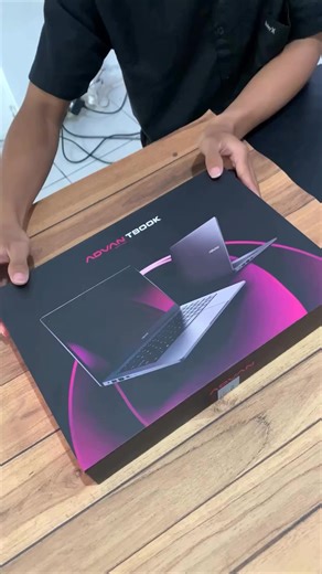 Laptop Minimalis & Modern untuk Sehari-hari