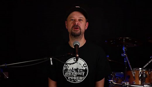5 Live poker tells in 8 minutes! Seen at 1/2 and 2/5 live poker tables - Detroit Poker Vlog #56!