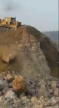 this is how a D9 dozer should work!!!