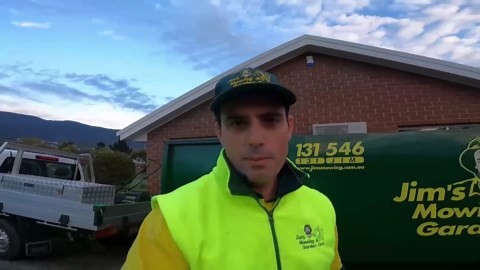 20 Jobs - 10 Hours - 2 Men - 1 Vehicle - Mowing Contractor Regular Mowing Run