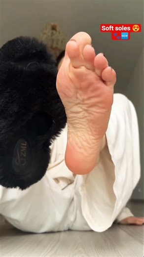New black slippers comfortable soft #feetshorts #feedshorts #womensfootwear