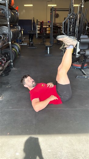 Toe Touch Ab Crunch #abworkout #strongabs #crunchvariations