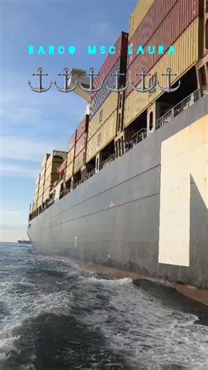 BARCO MSC LAURA #puerto #valencia #barco #mar #sol #ola #ship #trabajo