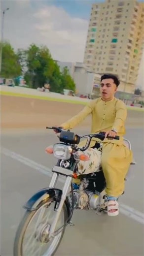 😉 with 😉 Me 😉 bike 😉 ride 😉 enjoy 😉#shortfeeds #ytshorts #unfrezzmyaccount #comedy #shortviral