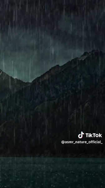 Loud thunder rolling and heavy rain. Intense nature power. #storm #thunder #rainasmr #naturepower #loud