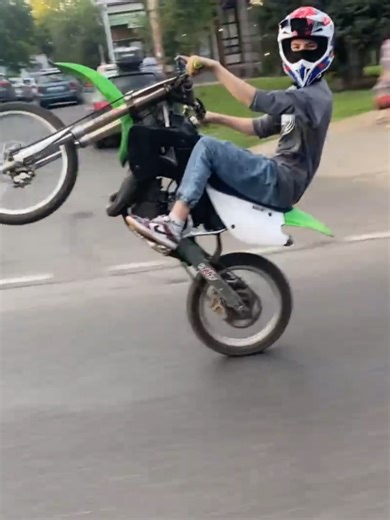 Famelov: A Look into His Life and Journey