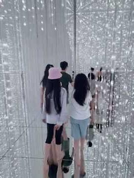 Tokyo, Japan - TeamLab Planets (Crystal Universe)