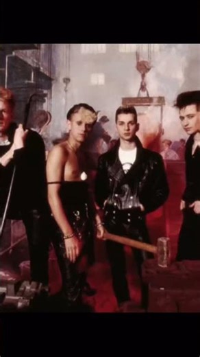 Old School Goth 80's (Batcave, Trad Goth, Post-Punk) #postpunk #tradgoth #batcavegoth #oldschoolgoth
