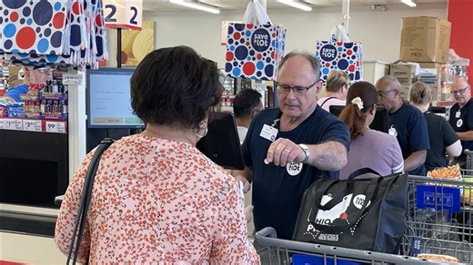 Save A Lot returns discount grocery brand to Akron area after legal battle with licensee