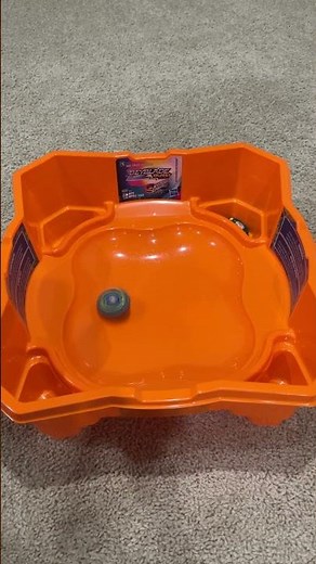 Beyblade Burst Hypersphere Stadium - Does it work with Metal Fight Beyblades?