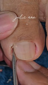 Hala siya,san kaya nagmula un ei parang ang babaw lang naman tignan,may tinatago palamg nakabaong dryskin ang kapal #manikuristangligaw #everyone | Julie Ann C Lotilla