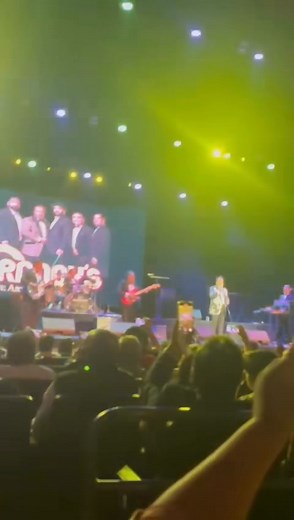 239K views · 9.2K reactions | Monterey, Guadalajara, Aguascalientes, y Ciudad Juarez!!! Gracias a todos los que nos acompañaron en nuestras presentaciones. Esperamos que se la hayan pasado increíble! Hasta pronto!!! | Arturo Cisneros y sus Freddy's | Facebook