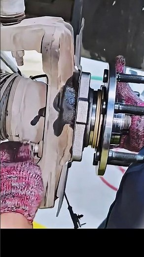 how to install a wheel bearing hub assembly GMC ?#car #gmc #ford #automobile #carpart #bearing #art