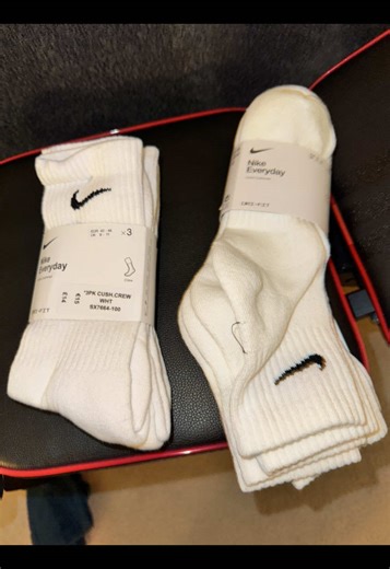 Bulk Buy Socks: Save Big with Our Boxing Day Offer!