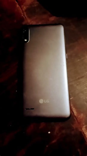 LG k22 bueno pero funciona