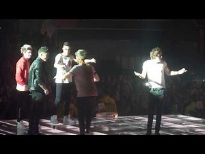 One Direction attempting handstands - Nottingham 20/03/13