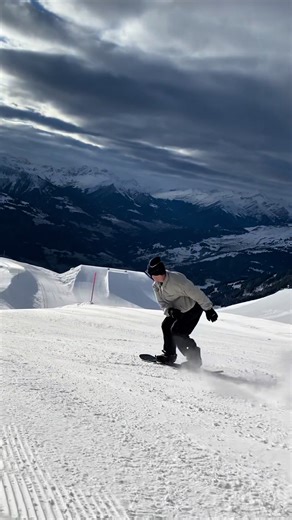 Pre season Laax @Lib Technologies @stairss_distribution @BentMetalBindingWorks @stoked