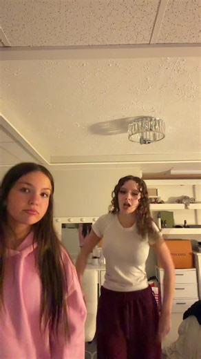 Where’s the 2 man? We have white toes!!