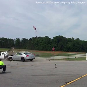 1.6M views · 13K shares | This is why you should never ride in the back of a pick-up! | Daily Mail US | Facebook
