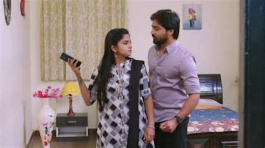 Guppedantha Manasu: మళ్లీ వసుధార వెంటపడ్డ బావ రాజీవ్.. కాలేజీలో చేయిపట్టుకుని మరి అలా!