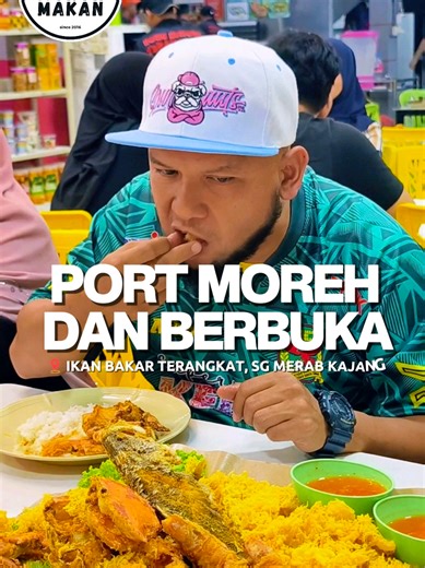 Kalau korang nak bawa family berbuka puasa atau lepak moreh, boleh consider ke Ikan Bakar Terangkat ni. Bulan ramadan ni plak dorang ada keluarkan beberapa set celup tepung untuk moreh. Dari set 2 orang makan ke set 6-8 orang makan. Harga pun boleh sembang lagi, tak overrated. Ada surau, tandas dan mesra oku. Korang boleh wasabi untuk booking eh 👇 0️⃣1️⃣2️⃣-4️⃣6️⃣6️⃣2️⃣8️⃣6️⃣9️⃣ 📍Ikan Bakar Terangkat No.1, Lot 3083, Jln Ayer Hitam, Kampung Sungai Merab Luar, 43000 Kajang, Selangor #botakmakan 