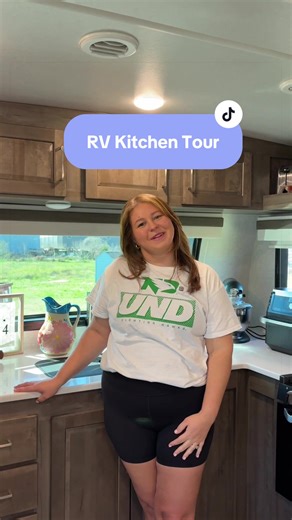 We’re obsessed with our Rockwood Mini Lite 2516S ♥️♥️ #rv #rvlife #rvliving #fulltimervliving #rvlifestyle