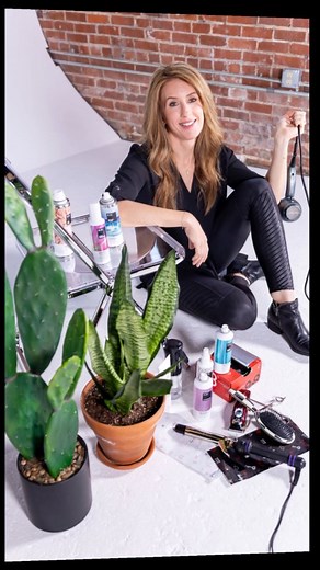 💇‍♀️ Cuts, colors, fades, and fresh glows — oh my! ✨ Whether you’re rocking a pixie, flowing locks, or just need a clean-up that turns heads, Michelle has you covered (literally, with flawless color and spray tans). Short, long, men, women, kids — she does it all, and she does it fabulously. 💅 📅 Book your next glow-up now before availability fills up! | Vibe Beauty Bar