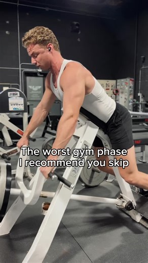 Mitch Heiring | Fitness Coach on Instagram: "The worst gym phase I recommend you skip 👇 The “I’ll lock in later” phase. No plan. No tracking. No progression. You’re relying on motivation, random workouts, and hoping consistency magically shows up. Here’s the truth: You don’t need more motivation, you need structure. Boring basics wins over flashy nonsense. Train with intent. Eat like an adult. Track your lifts. Your future physique will thank you. Question: what phase are you stuck in right now